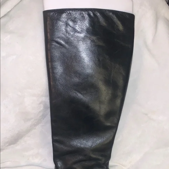 Saks Fifth Avenue Black Knee Boots with Chunky Heel - Picture 10 of 16